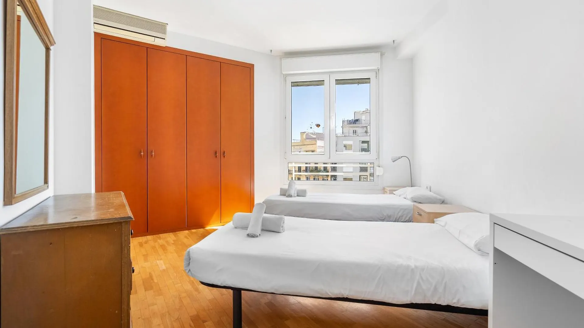 Apartman Stylish 4Br City View Apt Near Sagrada Familia Barcelona